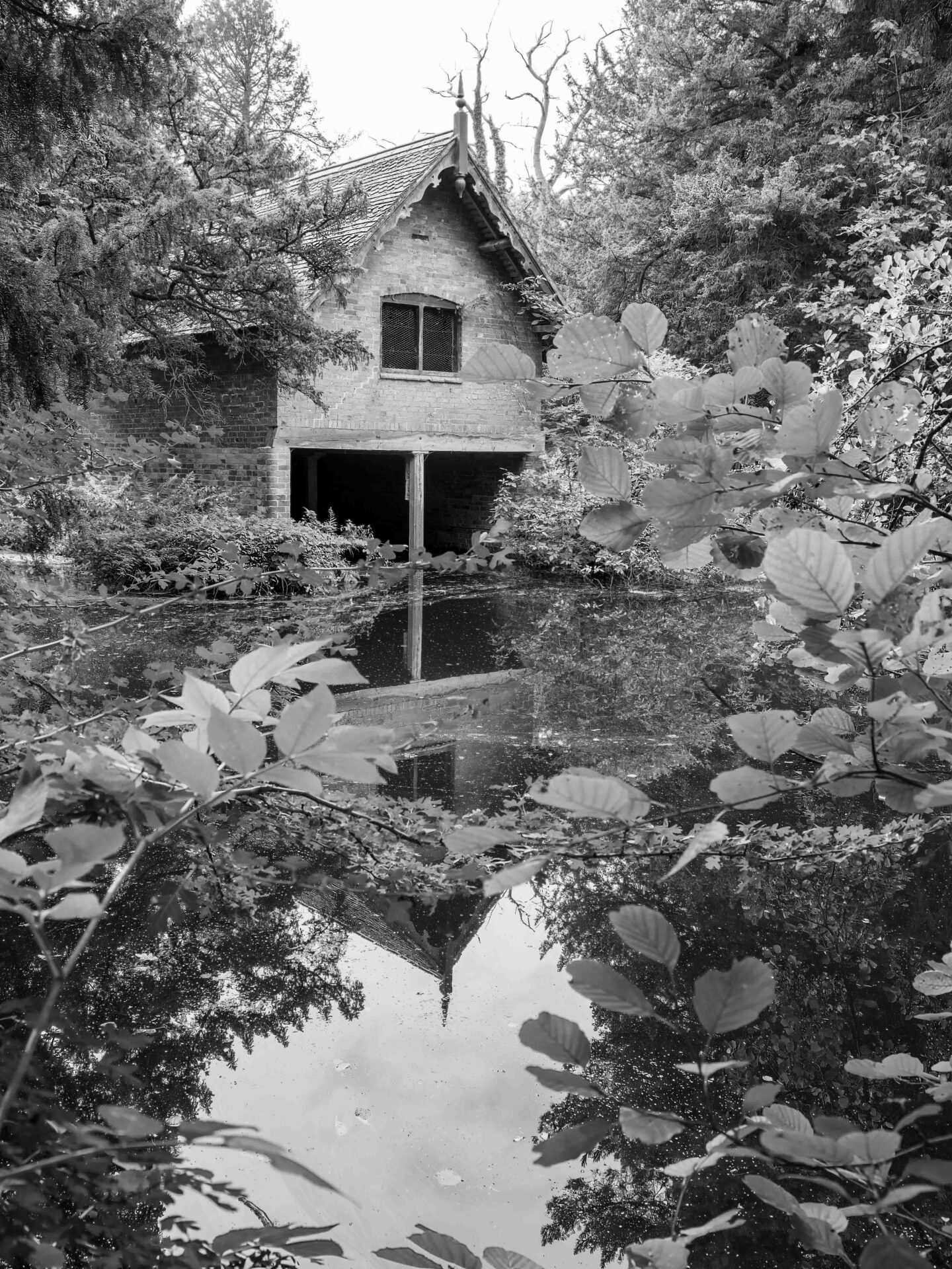 Boathouse at Elvaston Castle Country Park